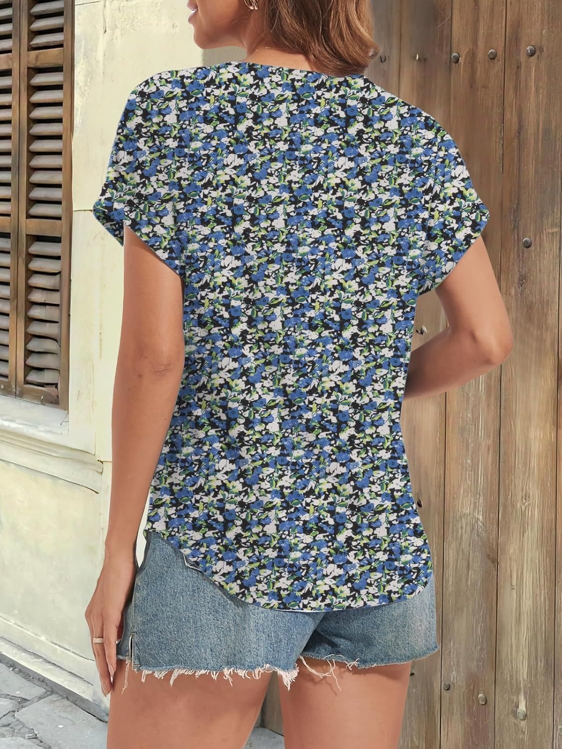 image:imageATHMILE Womens Tunics Loose Fit Dressy Blouses Summer Short Sleeve Tops with Curved Hem Beach Vacation Clothes for WomenBlue Floral